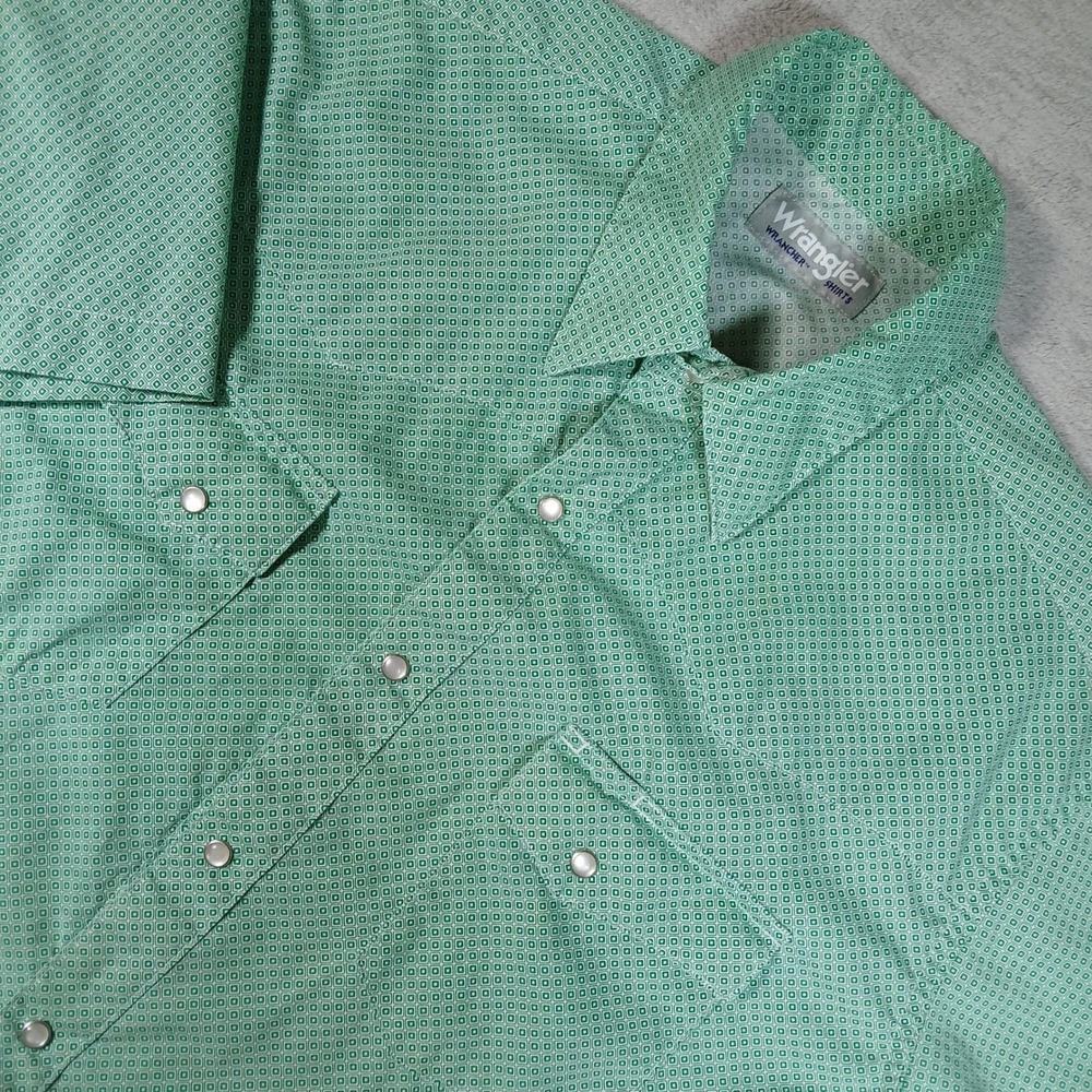 Wrangler Wrancher Shirt Mens Large Green Geometric Pearl Snap Short Sleeve